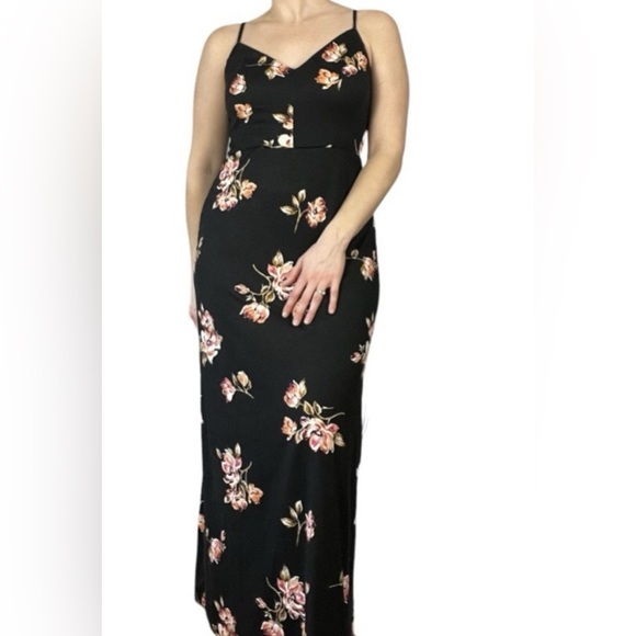 nine britton Dresses & Skirts - Nine Britton Black Floral Strappy Maxi Sz L